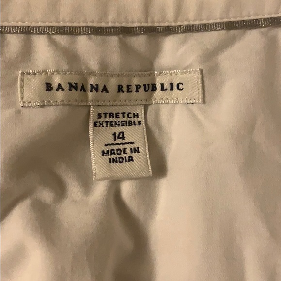 White Short Sleeve Blouse - Picture 2 of 3